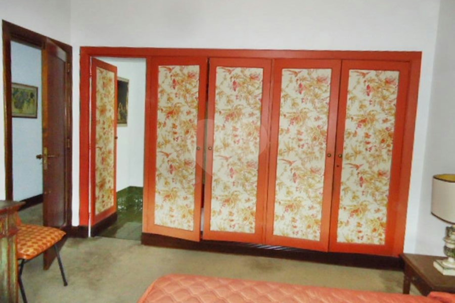 Casa Térrea à venda com 4 quartos, sendo 1 suíte,  em Jardim Peri, São Paulo, SP