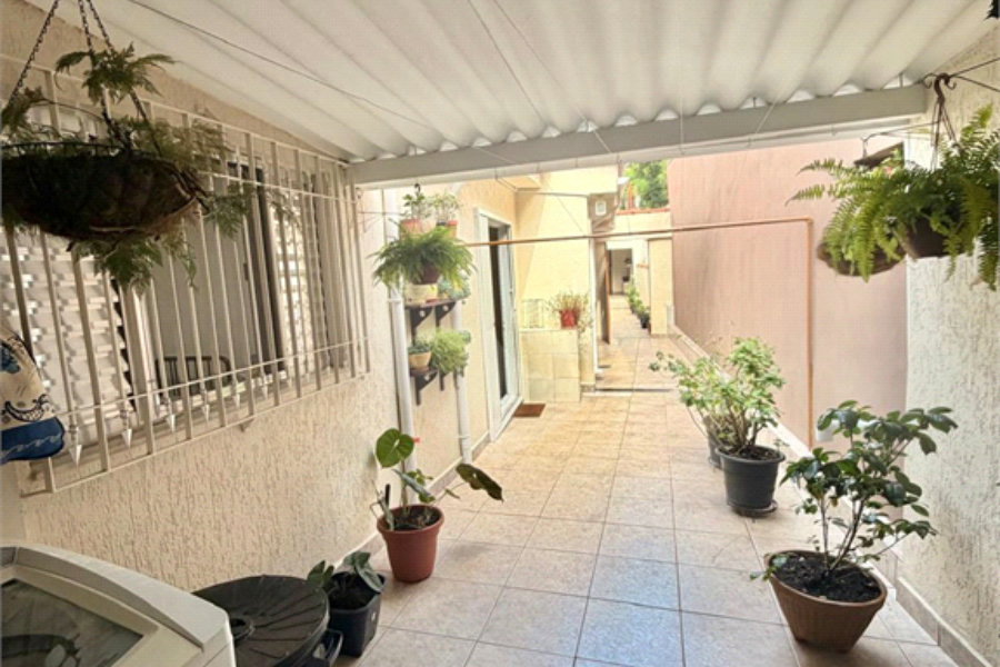 Casa à venda com 3 quartos em Cangaíba, São Paulo, SP