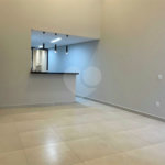 Casa à venda com 3 quartos, sendo 1 suíte, no condomínio Horto Florestal Villagio, Sorocaba - SP