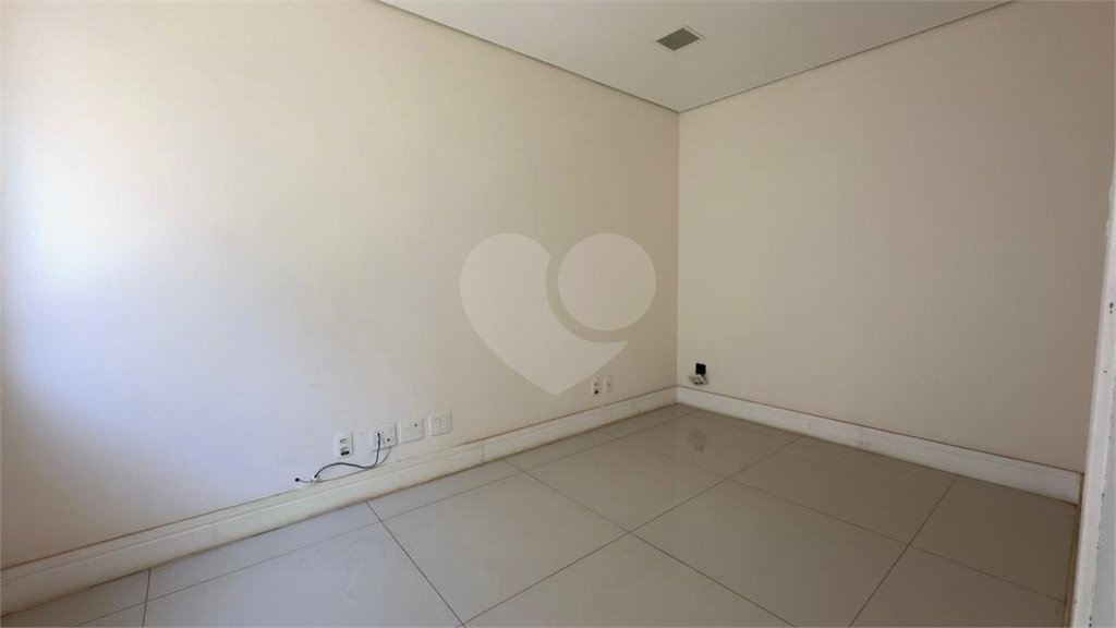 Casa à venda com 6 quartos, sendo 3 suítes, no condomínio Jardim Vila Paradiso, Indaiatuba - SP