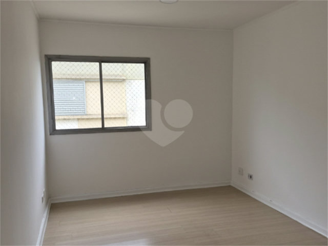 Apartamento à venda com 3 quartos, sendo 1 suíte,  em Santana, São Paulo, SP
