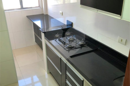 Apartamento à venda com 2 quartos em Vila Mazzei, São Paulo, SP