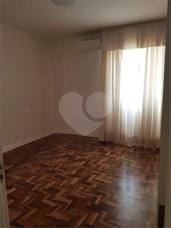 Apartamento à venda com 4 quartos, sendo 2 suítes, em Higienópolis, São Paulo, SP