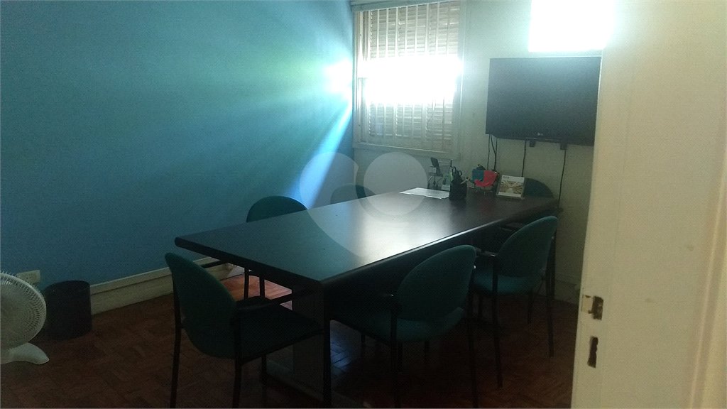Sobrado à venda com 3 quartos, sendo 1 suíte, em Alto da Boa Vista, São Paulo, SP