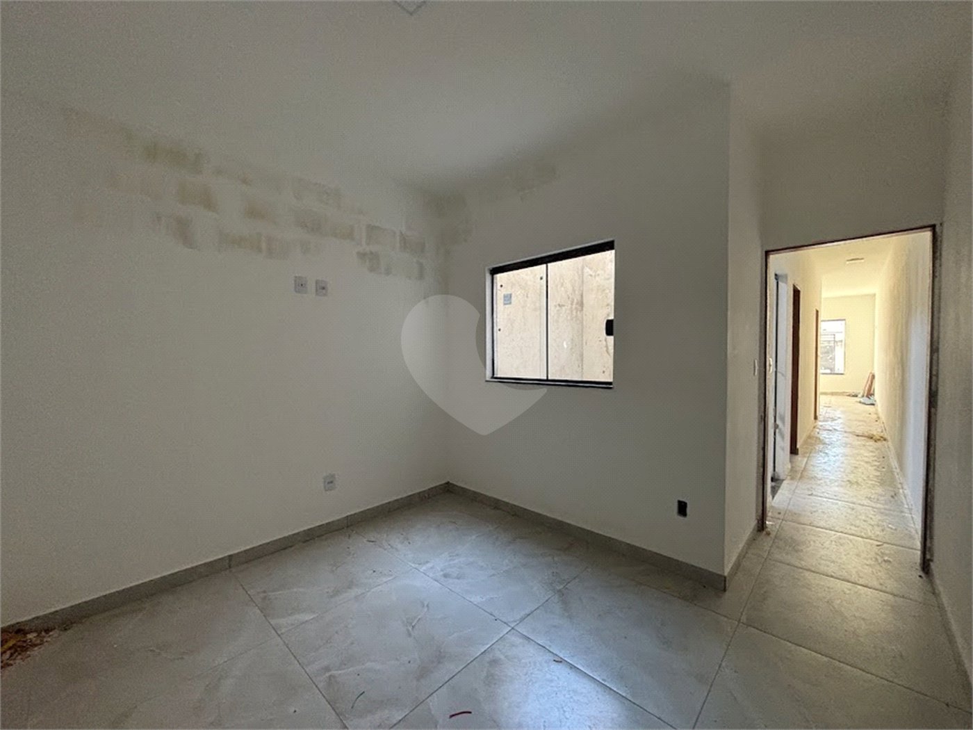 Casa de Vila à venda com 2 quartos em Jardim Santa Marta, Sorocaba, SP