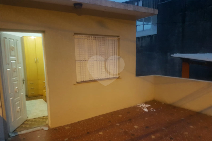 Sobrado à venda com 5 quartos, sendo 2 suítes, em Horto, São Paulo, SP