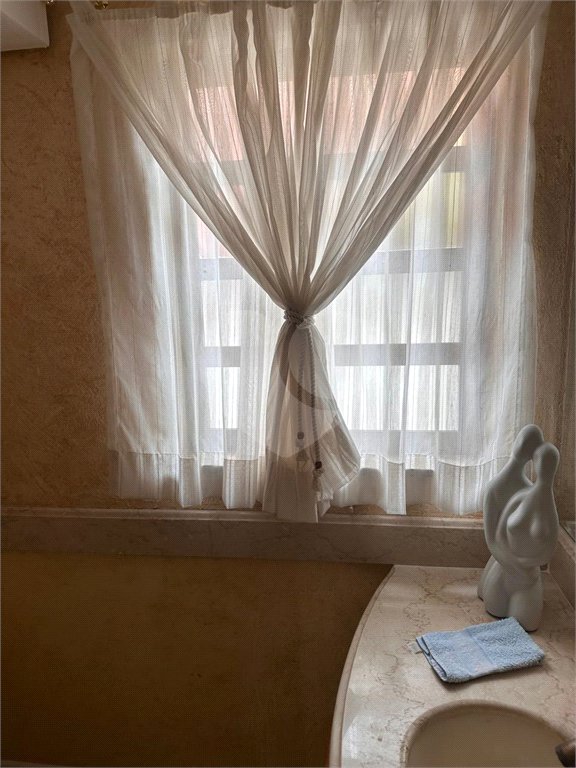 Sobrado à venda com 7 quartos, sendo 6 suítes, em Jurerê Internacional, Florianópolis, SC