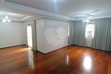 Apartamento à venda com 3 suítes no Centro, Vinhedo, SP
