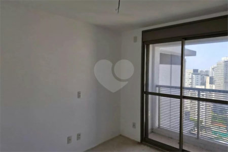 Apartamento à venda com 3 suítes em Sumarezinho, São Paulo, SP