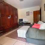 Casa à venda com 3 quartos, sendo 2 suítes, em Jardim Brogotá, Atibaia, SP