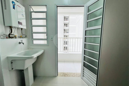 Apartamento para alugar com 2 quartos, sendo 1 suíte, em Jardim Piratininga, Sorocaba, SP