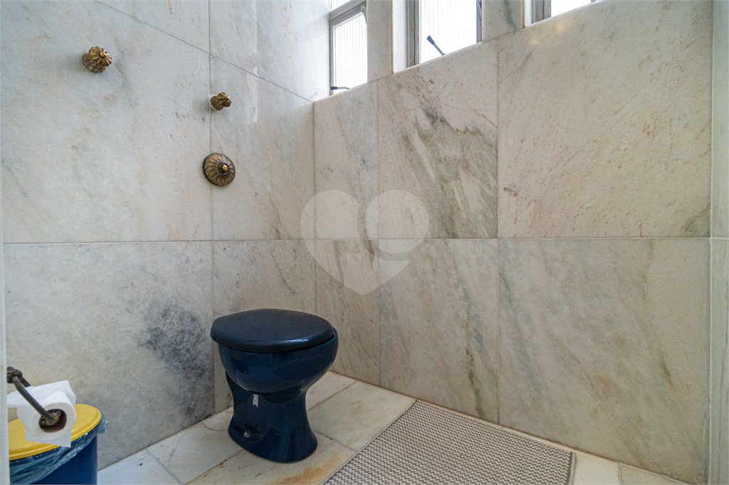 Apartamento à venda ou para alugar com 4 quartos, sendo 1 suíte,  em Jardim América, São Paulo, SP