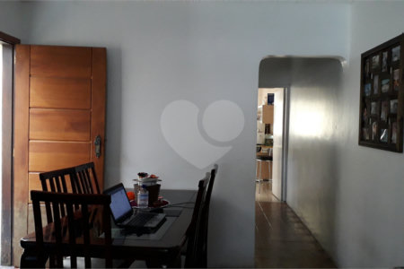 Sobrado à venda com 2 quartos, sendo 1 suíte, em Jardim São Jorge (raposo Tavares), São Paulo, SP