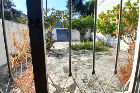 Casa à venda com 2 quartos em Campo Grande, Rio de Janeiro, RJ