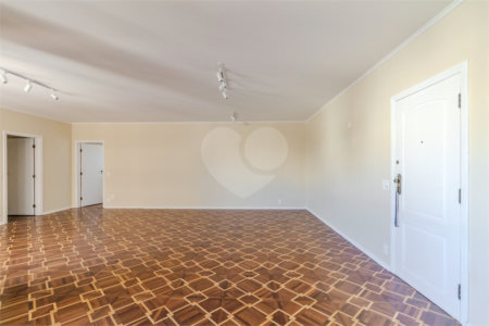 Apartamento para alugar com 3 quartos, sendo 1 suíte, em Vila Hamburguesa, São Paulo, SP