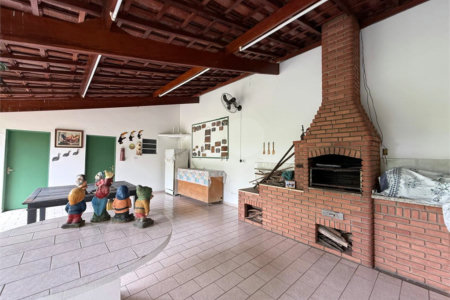 Casa à venda ou para alugar com 4 quartos, sendo 2 suítes, em Vila Mazzei, São Paulo, SP