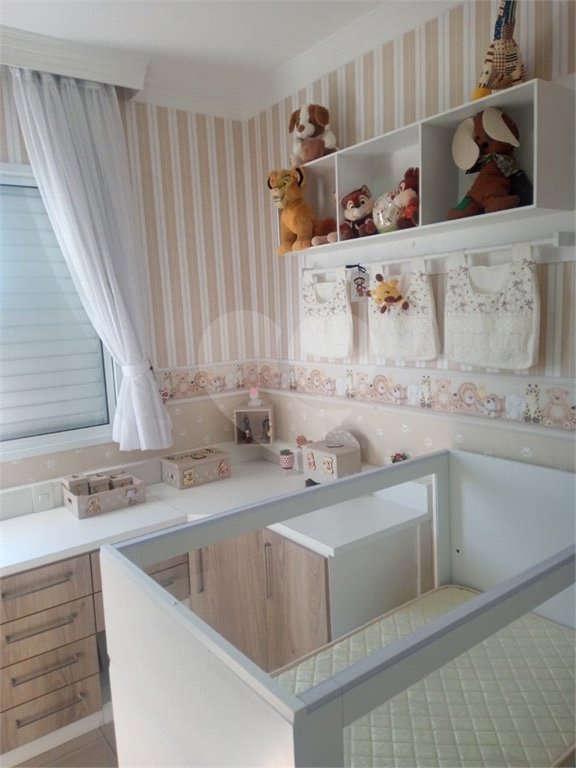 Casa à venda com 3 quartos, sendo 1 suíte, no condomínio Village St. Louis, São Paulo - SP