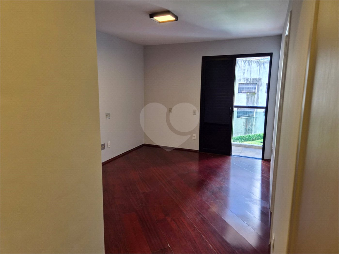 Apartamento à venda ou para alugar com 4 quartos, sendo 2 suítes, em Santana, São Paulo, SP