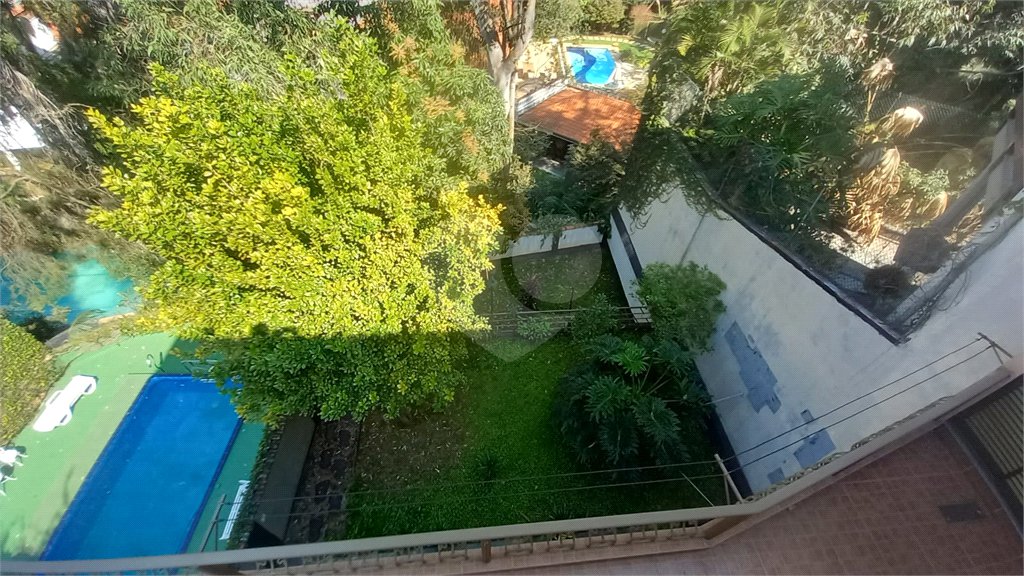 Sobrado à venda com 4 quartos, sendo 2 suítes, em Tremembé, São Paulo, SP