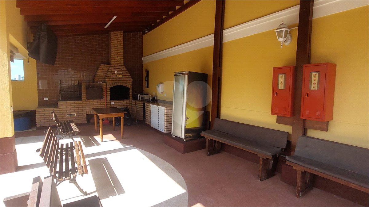 Casa para alugar com 3 quartos, sendo 1 suíte, no condomínio Santanna, São Paulo - SP
