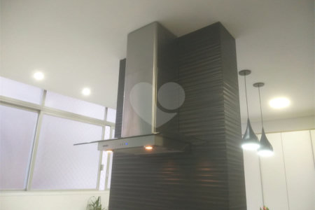 Apartamento à venda com 3 quartos, sendo 1 suíte,  em Paraíso, São Paulo, SP