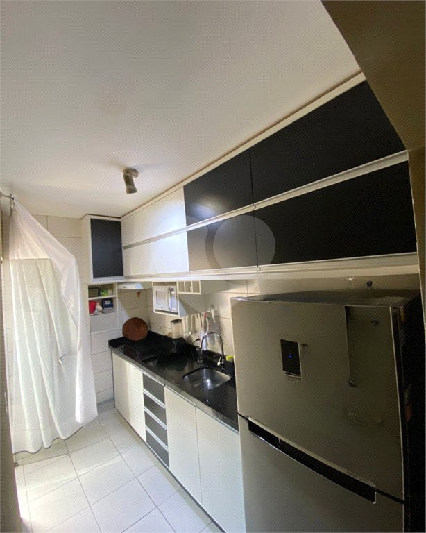 Apartamento à venda com 2 quartos no Centro, Ponta Porã, MS