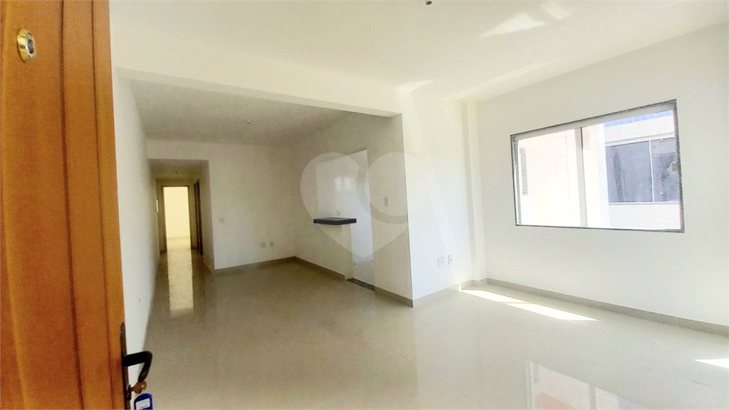 Apartamento à venda com 2 quartos, sendo 1 suíte, em Fluminense, São Pedro da Aldeia, RJ
