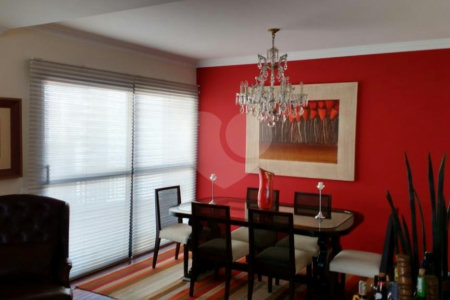 Apartamento à venda com 4 quartos, sendo 3 suítes, em Vila Andrade, São Paulo, SP