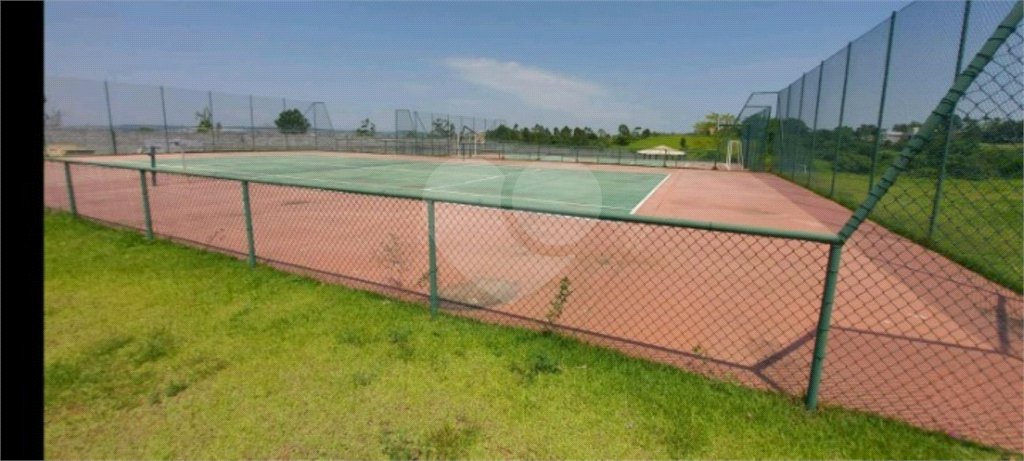 Casa à venda com 4 suítes no condomínio Residencial Fazenda São José, Salto de Pirapora - SP