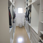 Casa à venda com 4 quartos, sendo 2 suítes, no condomínio Residencial Jardim das Palmeiras, Vinhedo - SP