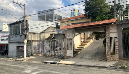 Sobrado à venda com 5 quartos, sendo 4 suítes,  em Vila Aurora (zona Norte), São Paulo, SP