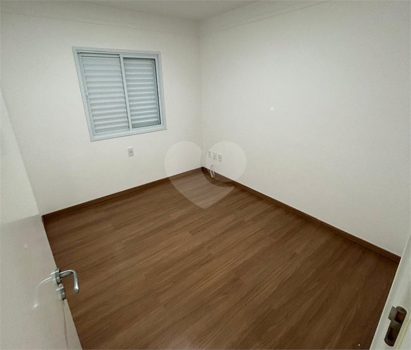 Apartamento para alugar com 3 quartos, sendo 1 suíte, em Parque Campolim, Sorocaba, SP