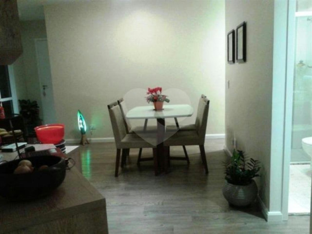 Apartamento à venda com 2 quartos em Vila Mazzei, São Paulo, SP
