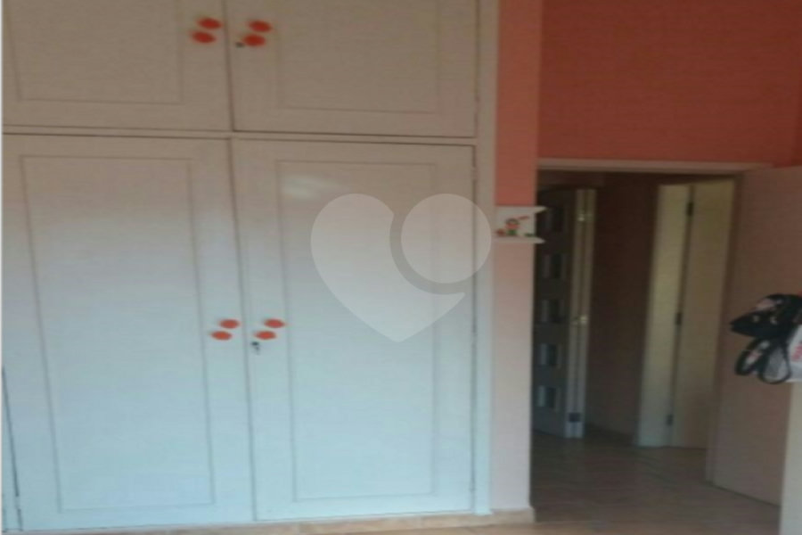 Sobrado à venda ou para alugar com 4 quartos, sendo 1 suíte,  em Santana, São Paulo, SP