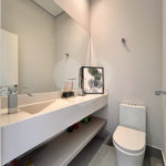 Casa à venda com 3 suítes no condomínio Residencial Mont'alcino, Valinhos - SP
