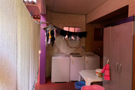 Sobrado à venda ou para alugar com 5 quartos, sendo 4 suítes, em Chácara Monte Alegre, São Paulo, SP