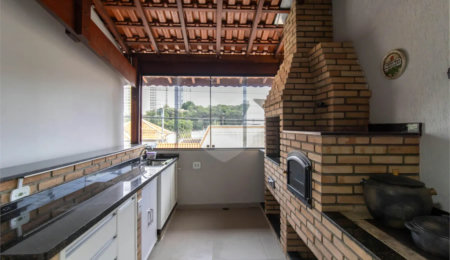 Casa à venda com 3 quartos, sendo 1 suíte,  em Parque Santo Antônio, Guarulhos, SP
