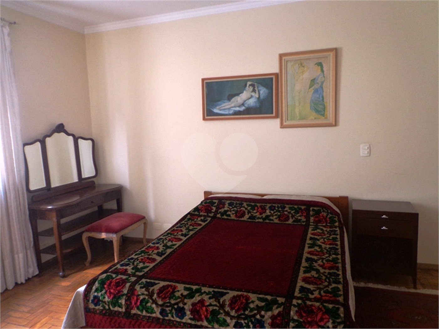 Apartamento à venda com 3 quartos, sendo 1 suíte, em Santa Cecília, São Paulo, SP