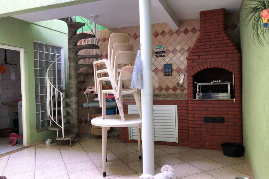 Sobrado à venda com 3 quartos, sendo 1 suíte, em Horto, São Paulo, SP