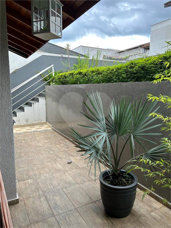 Casa à venda com 3 quartos, sendo 1 suíte,  em Vila Vitória, Mogi das Cruzes, SP