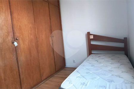 Apartamento à venda com 2 quartos em Jardim Ivana, São Paulo, SP