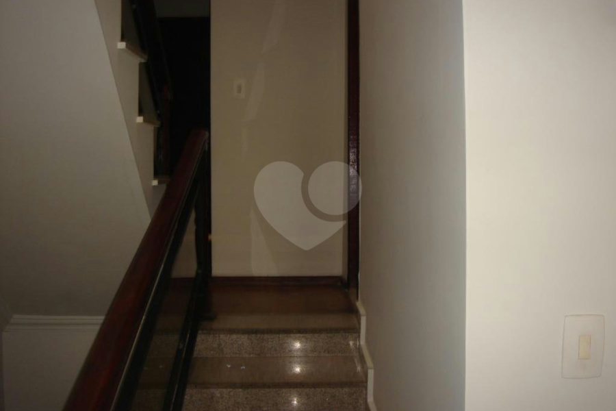 Sobrado à venda com 6 quartos, sendo 2 suítes, em Santana, São Paulo, SP