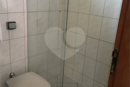 Sobrado à venda com 3 suítes em Vila Nivi, São Paulo, SP