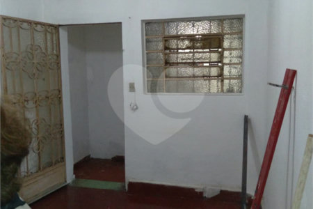 Casa à venda ou para alugar com 5 quartos, sendo 3 suítes, em Cambuci, São Paulo, SP