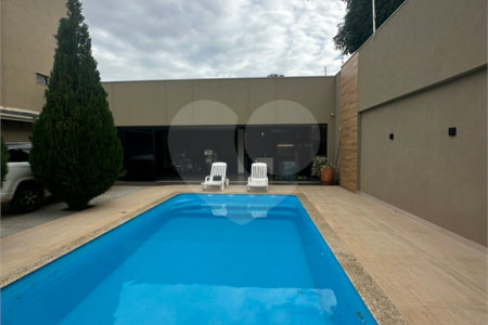 Casa à venda com 6 suítes em Pedro Juan Caballero, Amambay