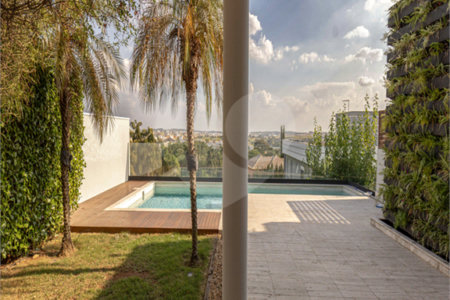 Terreno à venda com 4 suítes no condomínio Jardim Vila Paradiso, Indaiatuba - SP
