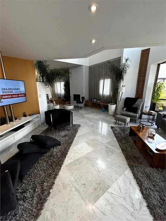 Cobertura à venda com 4 suítes em Vila Andrade, São Paulo, SP