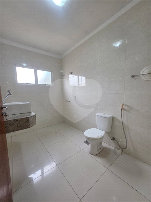 Casa para alugar com 3 quartos, sendo 1 suíte, em Bosque, Vinhedo, SP