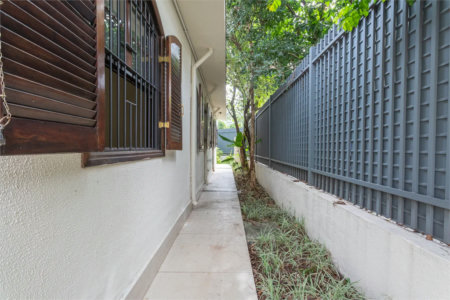 Casa à venda com 3 quartos, sendo 1 suíte, em Brooklin Paulista, São Paulo, SP