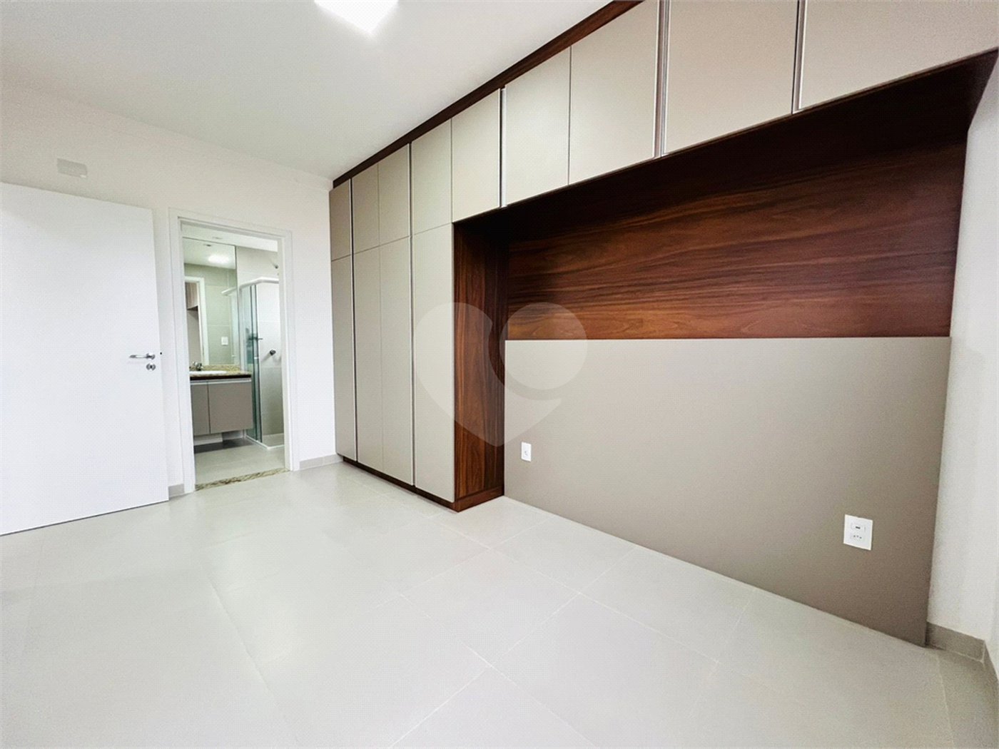 Apartamento para alugar com 2 quartos, sendo 1 suíte, em Jardim Piratininga, Sorocaba, SP